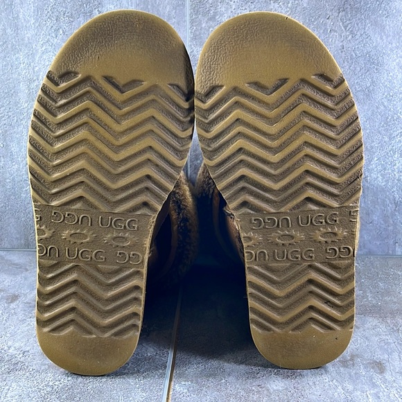 Ugg Classic Boot Rare Bronze Size 6 Leather Sherpa - Picture 6 of 9